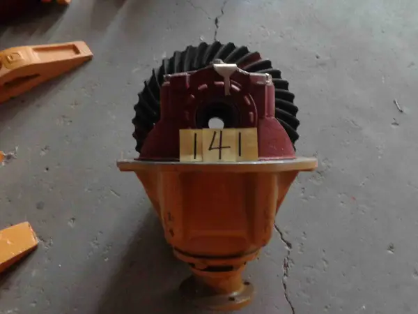Редуктор заднего моста ZL30G (35шлиц) (по часовой)