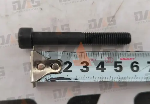 Болт М8х60 (8,8) оригинал 