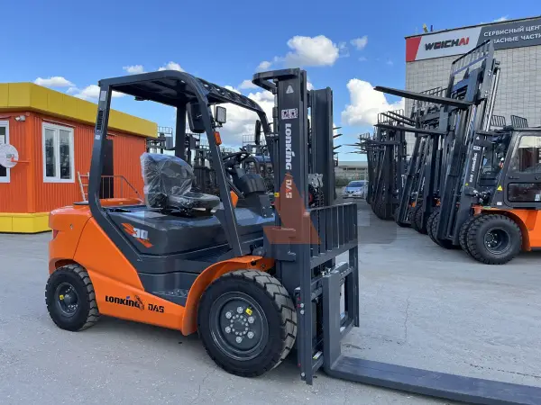 Дизельный вилочный погрузчик Lonking FD30T купить в Омске