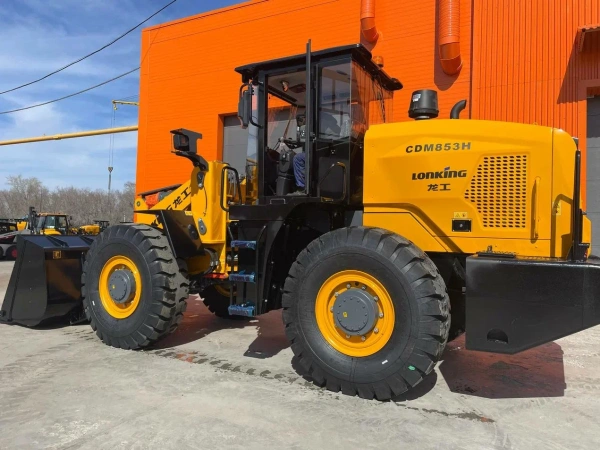 Фронтальный погрузчик Lonking CDM853H (в габарите)