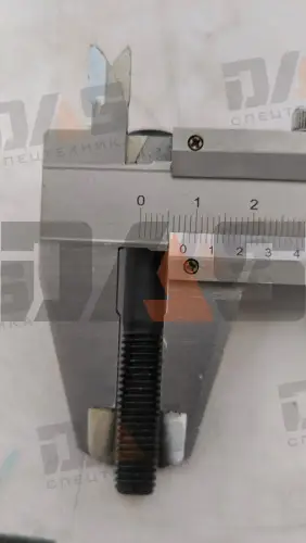 Болт М8х60 (8,8) оригинал 
