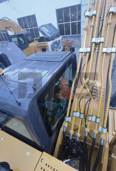 Экскаватор Hengte HT215W купить в Омске