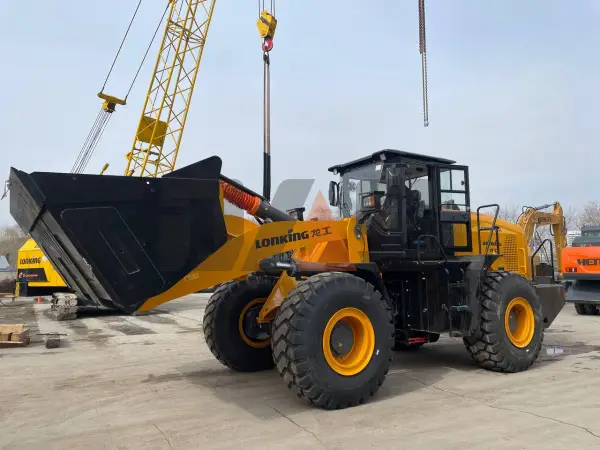 Фронтальный погрузчик CDM856H купить в Омске