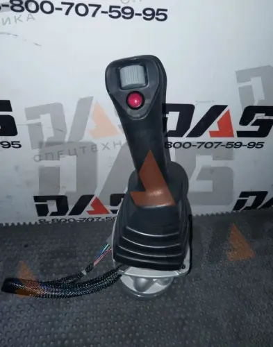 Сервоклапан управления (джойстик) правый CDM6035 оригинал